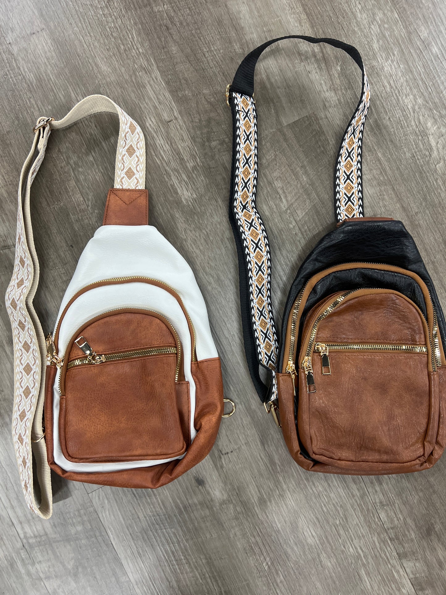 Sling purse