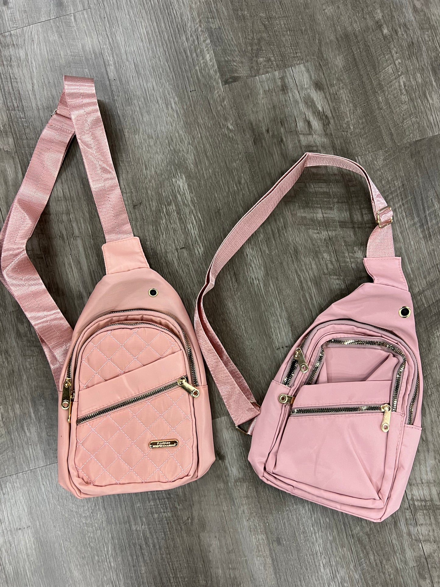 Sling purse