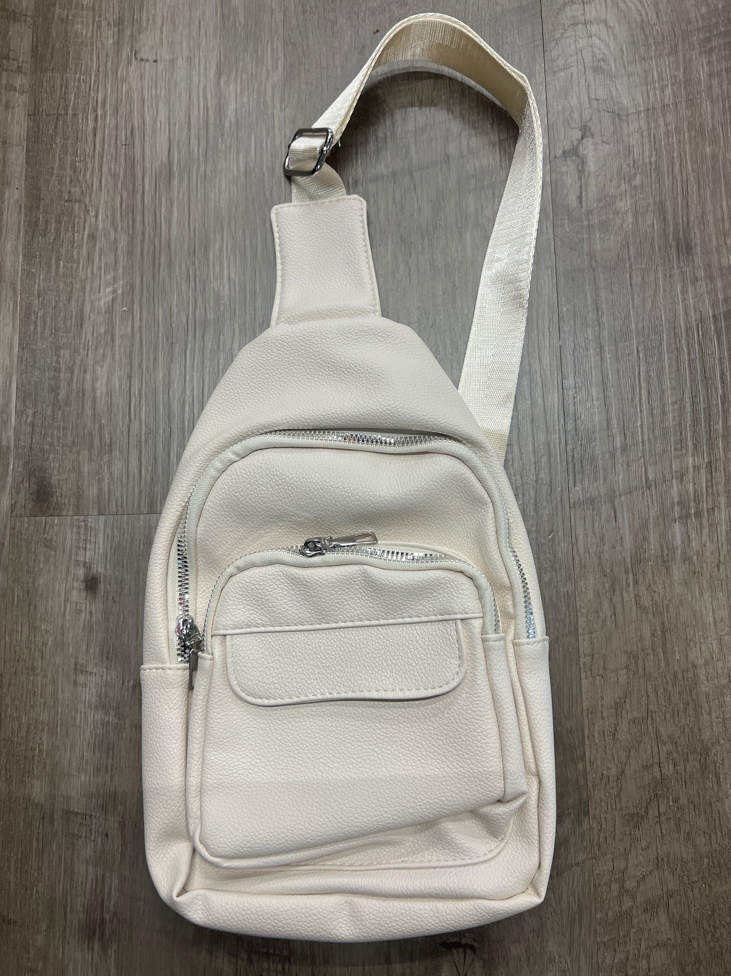 Sling purse
