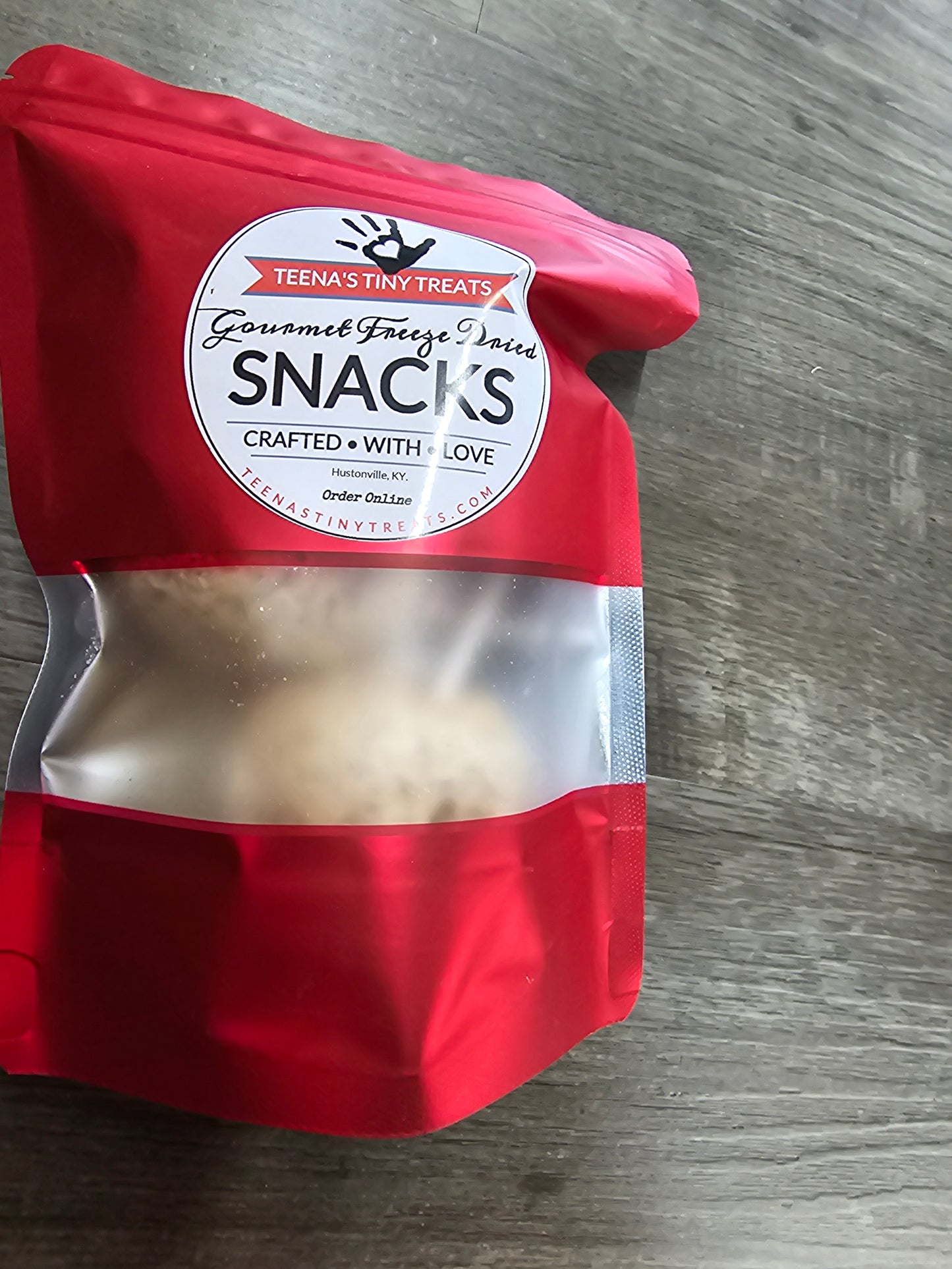 Freeze dried treats