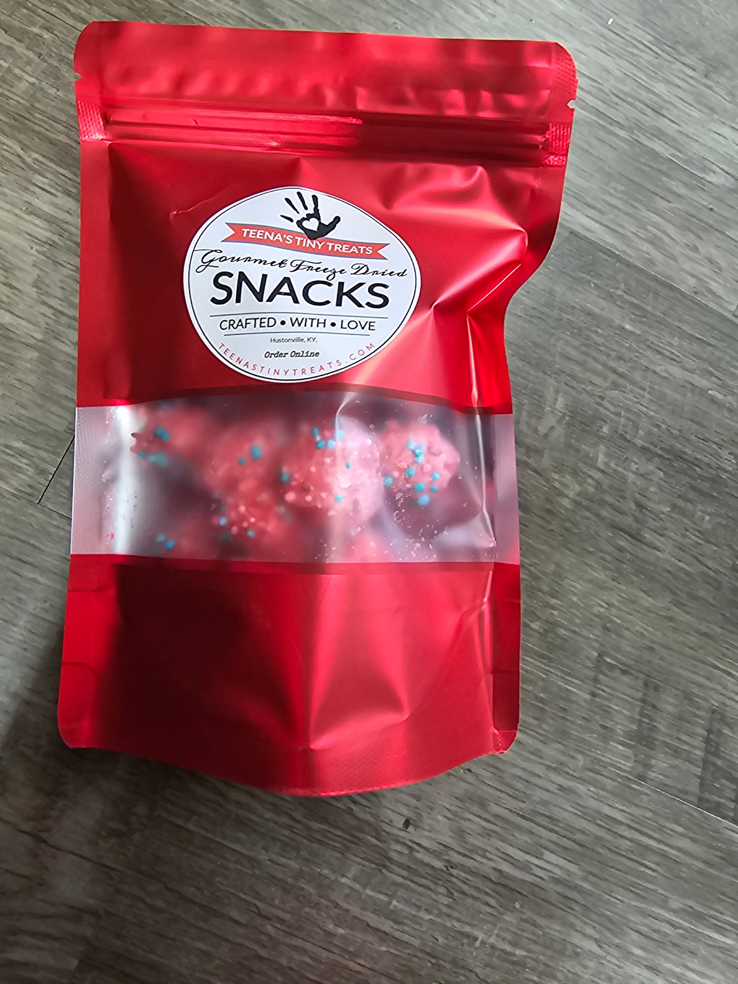 Freeze dried treats